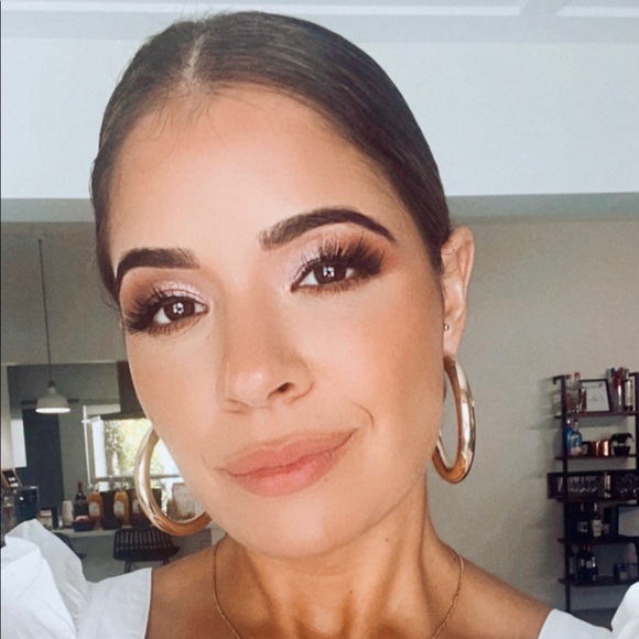 Meet your Posher, Lo - Picture 2 of 2